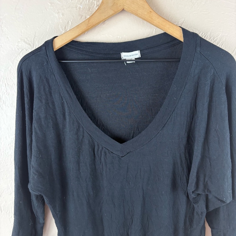 Zenana Outfitters Black Tee Dolman Sleeves Womens size medium - Picture 2 of 7